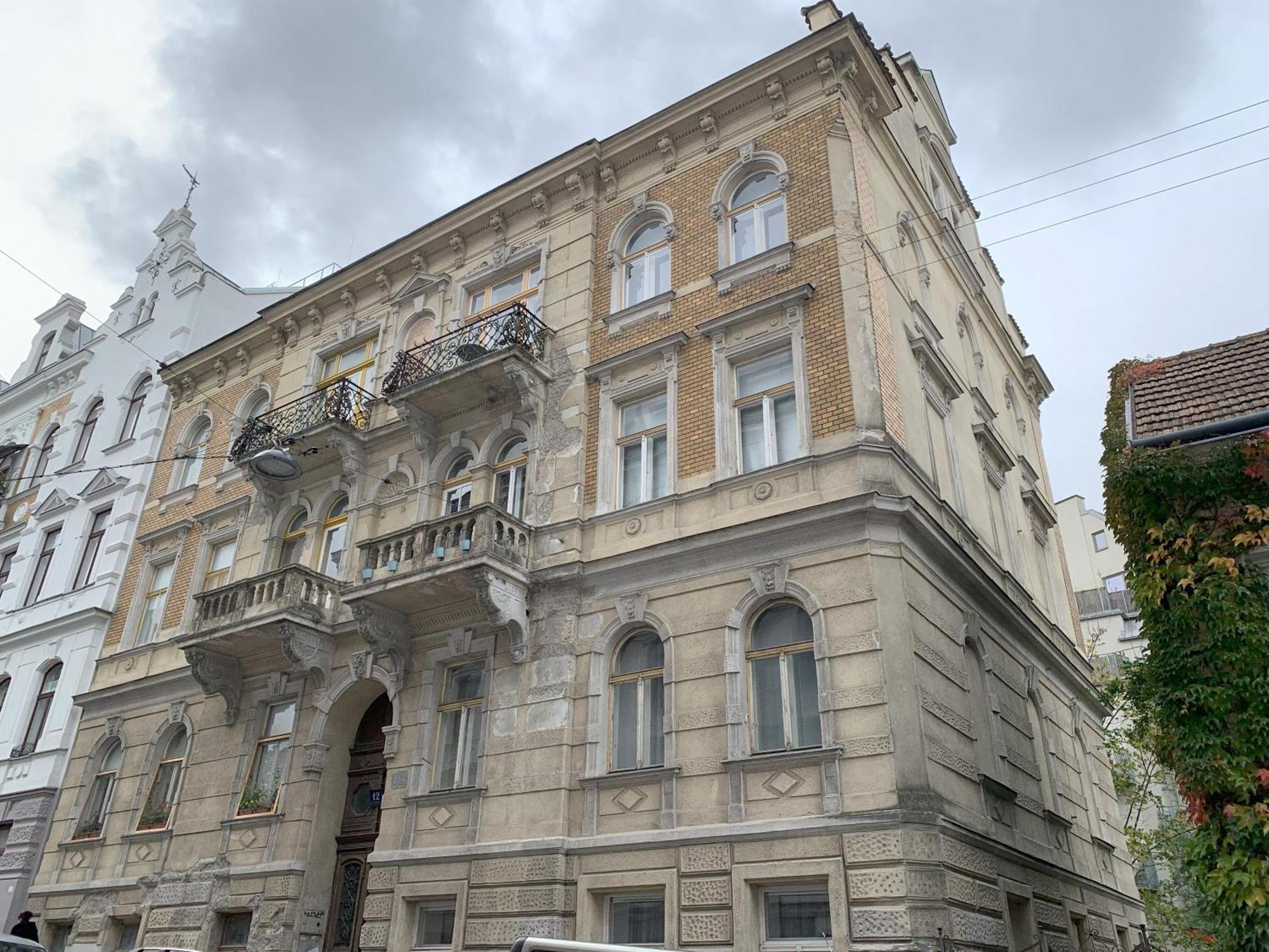 Grosszuegiger Wiener Altbau Gleich Neben Schoenbrunn Exterior photo